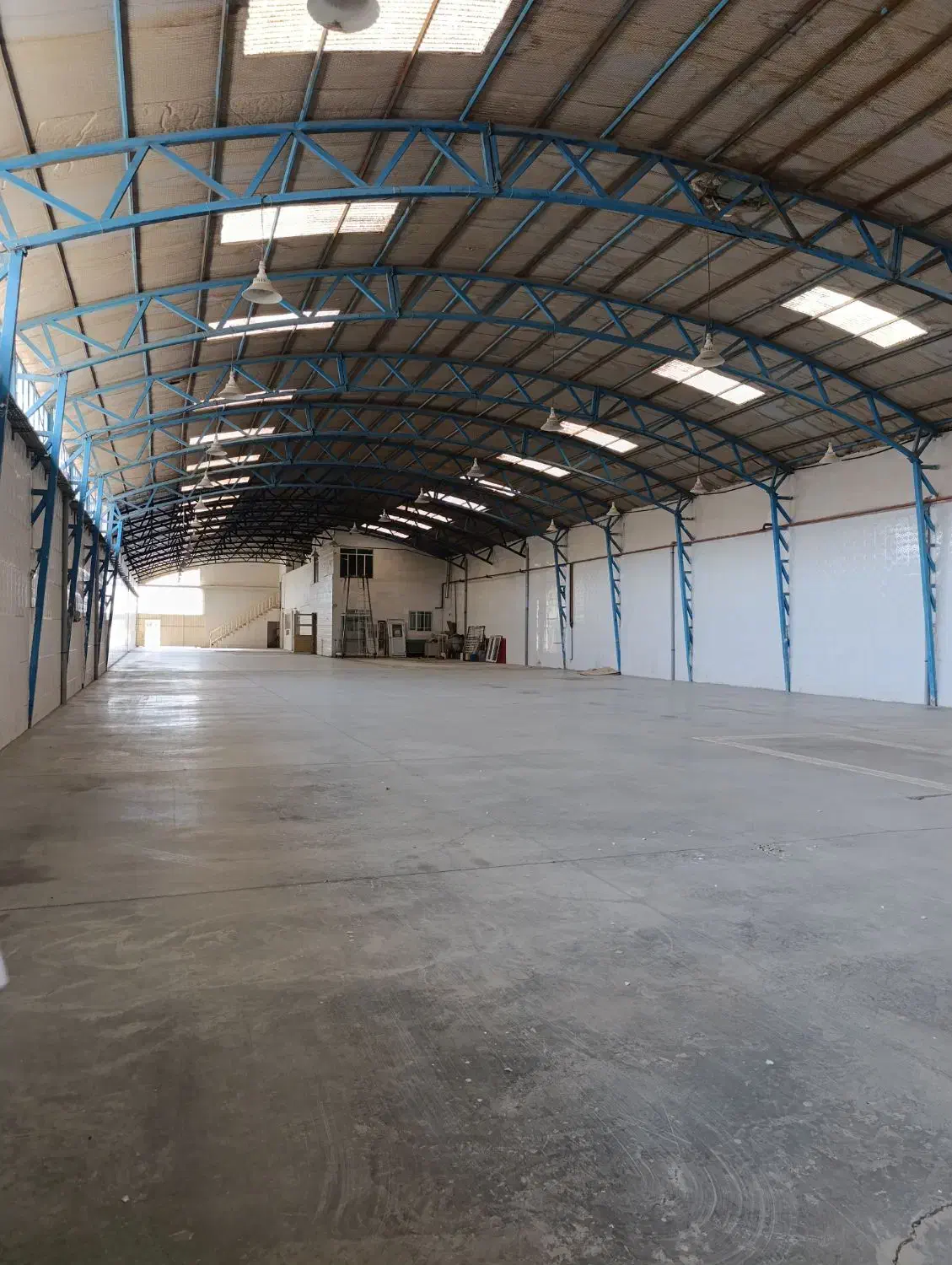 ۱۸۰۰ متر سوله بهداشتی در حاشیه جاده سنتو