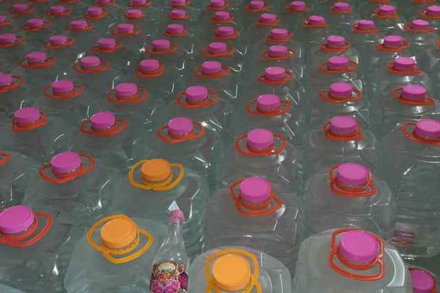 تولید عرقیات سنتی گالنی/پخش سراسری در شهر،شما