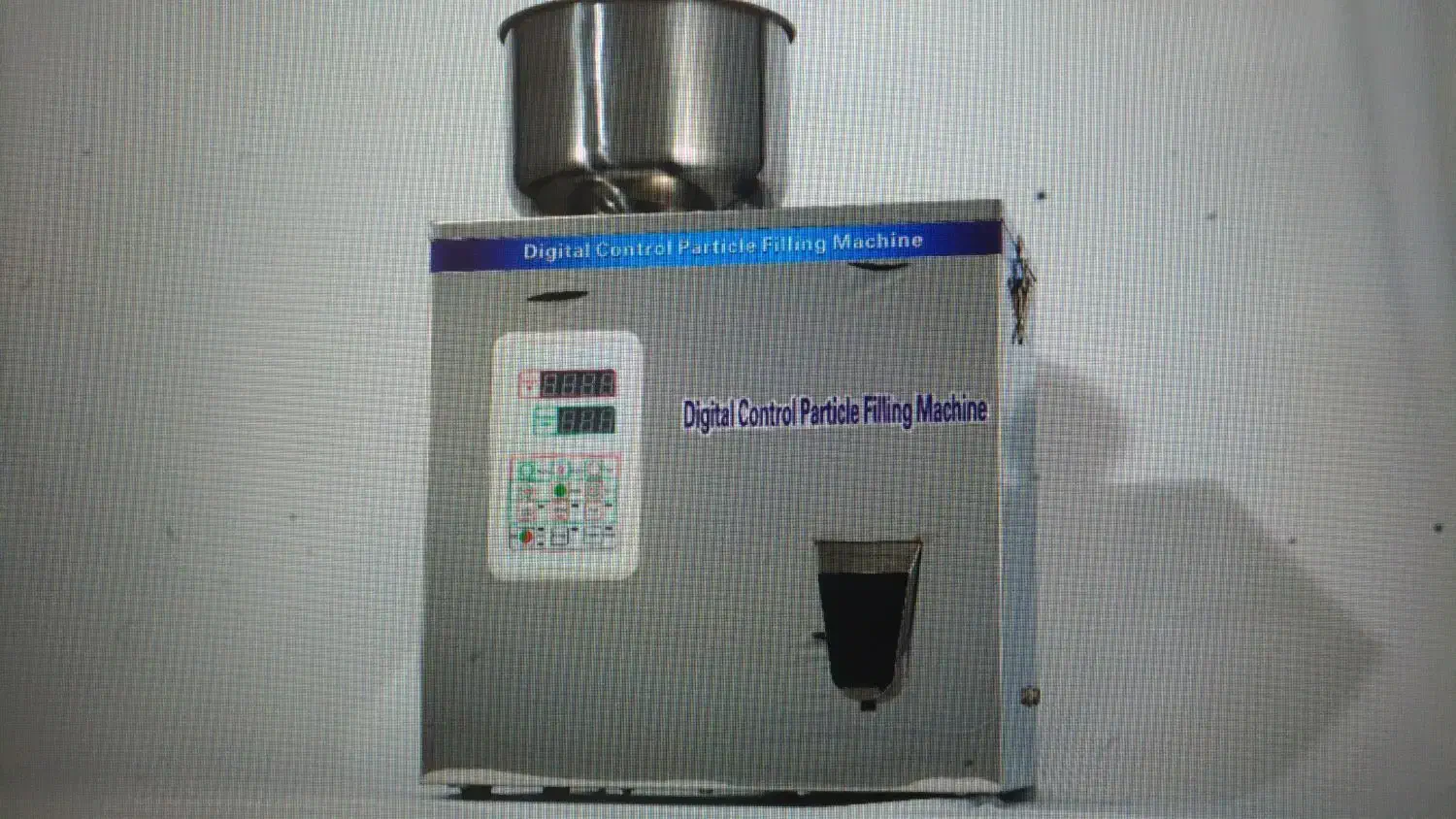 دستگاه پرکن ادویه و حبوبات