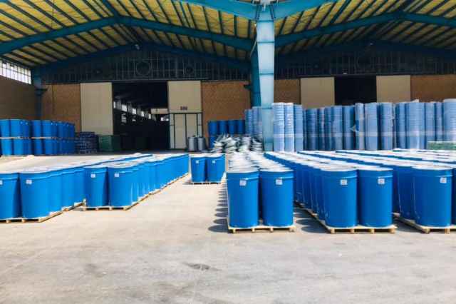 فروش رب گوجه فرنگی فله،رب قوطی،اسپتیک