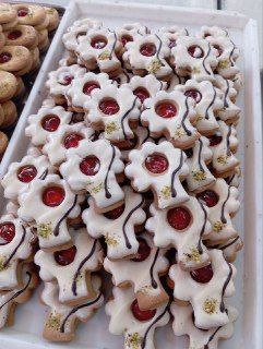 فروش عمده شیرینی خشک