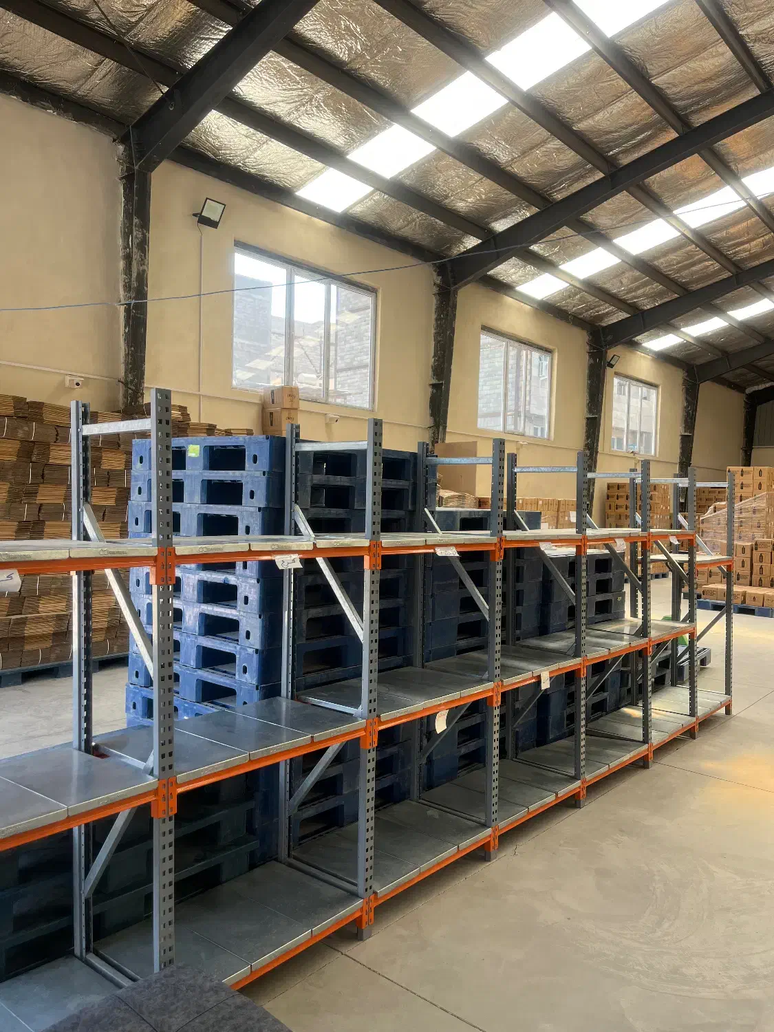 سوله بهداشتی ۶۰۰ متر بَر آزادگان با ۶۰۰ متر حیاط