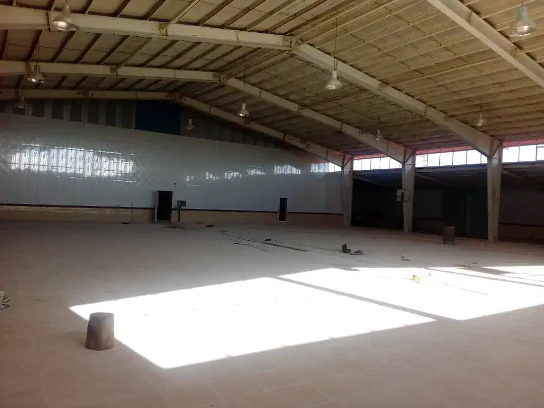 فروش کارخانه ۴۲۰۰متربهداشتی غذایی شهرک سلیمی